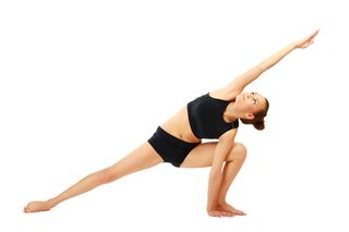 AL-Yoga-seitlicher-Winkel-Sidestretch-shutterstock-fuer-burmester-0113-shutterstock_103068173 (jpg)