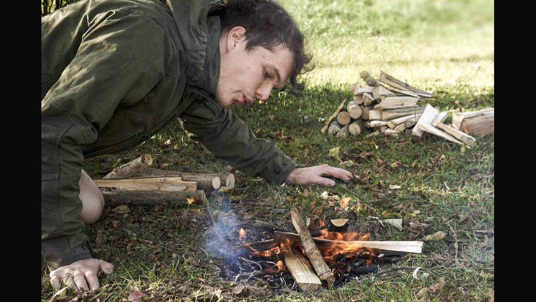Outdoor Hacks: Feuer machen mit Feuerstahl - outdoor-magazin.com