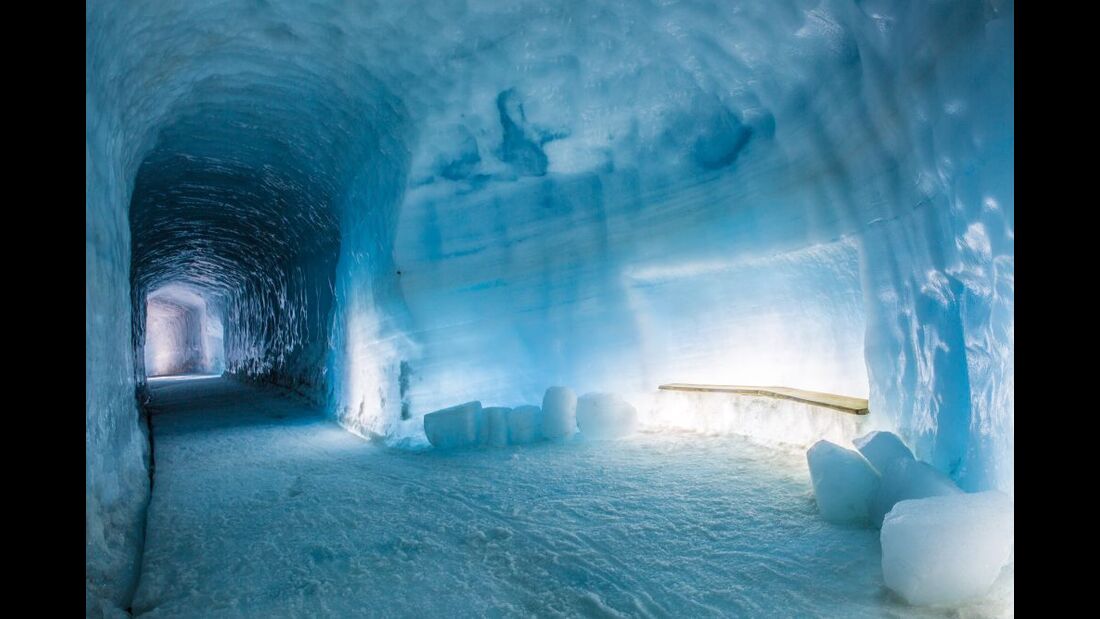 Into the glacier - Wunderwelt aus Eis 8