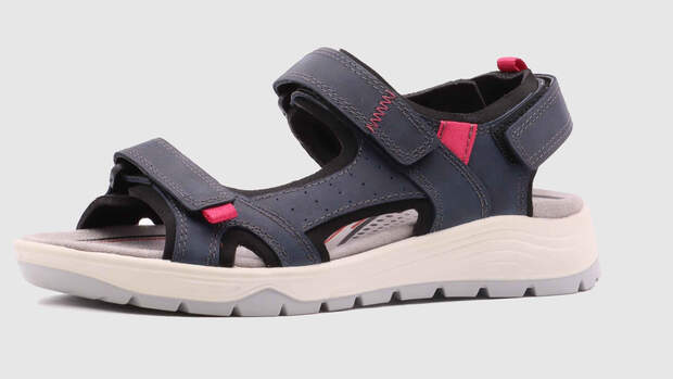 Test: Jacalu Kaiko Trekkingsandale | outdoor-magazin.com