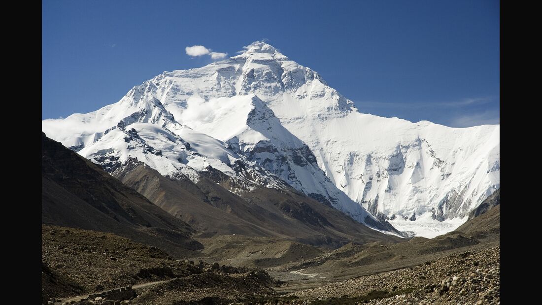 KL_8000er_Everest_North_Face_toward_Base_Camp_Tibet_Luca_Galuzzi_2006 (jpg)
