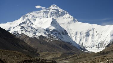 KL_8000er_Everest_North_Face_toward_Base_Camp_Tibet_Luca_Galuzzi_2006 (jpg)