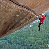 KL-Alex-Honnold-free-solo-Honnold-Separate-reality-c-jimmy-chin-MM7795_100606_00300-Edit (jpg)