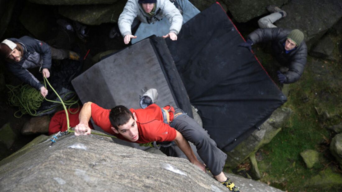 KL Alex Honnold in The Promise