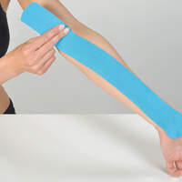 KL-Kinesio-Taping-fuer-Kletterer-Karpaltunnel-Syndrom-Medianusnerv-63-2