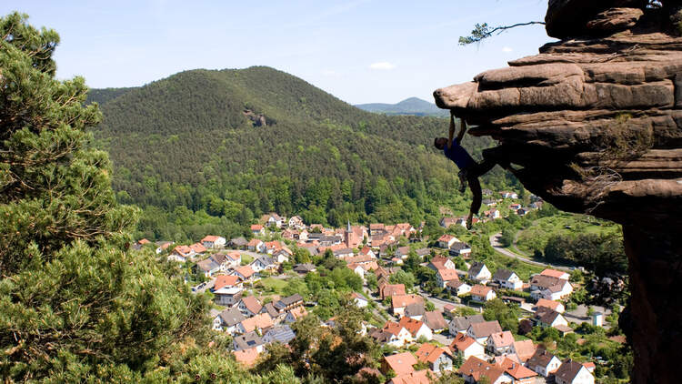 KL-Klettern-in-Deutschland-6-2013-Pfalz-Sarah-Burmester (jpg)