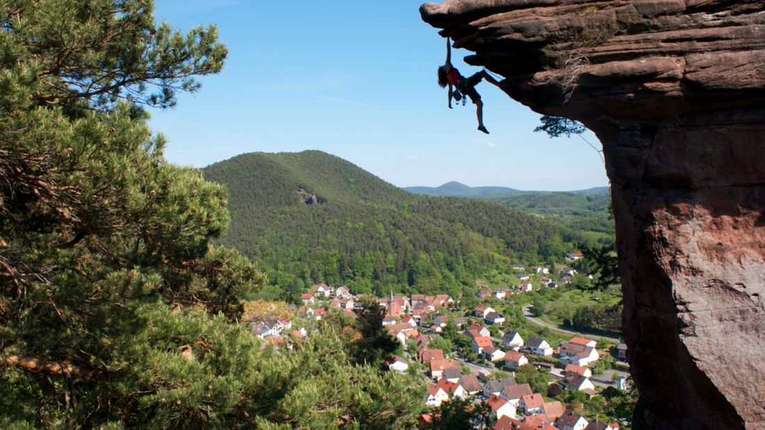 KL-Klettern-in-Deutschland-Pfalz-Sarah-Fotoface-c-Jack-Geldard (jpg)
