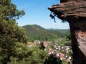 KL-Klettern-in-Deutschland-Pfalz-Sarah-Fotoface-c-Jack-Geldard (jpg)