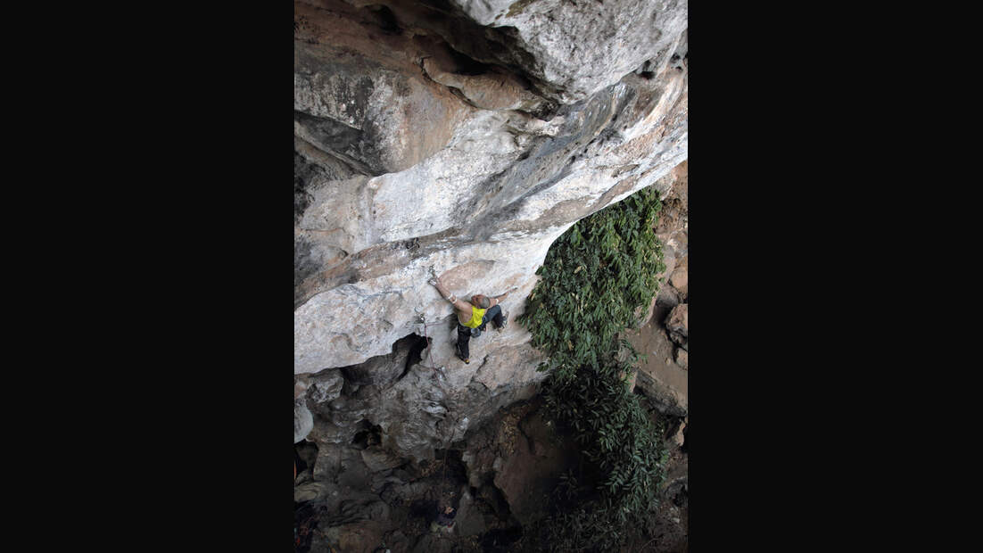 KL_Laos_Schoeffl_DrIsa8a (jpg)