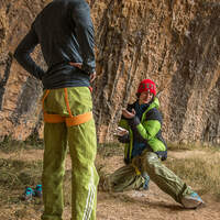 KL-Sachi-Amma-klettert---Adam-Ondra (jpg)