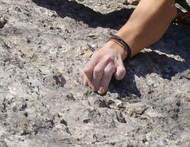KL aufgestellte Finger Klettern