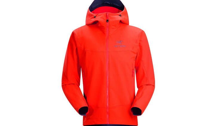 Im Test: Softshelljacken für Wind und Wetter | outdoor Adidas Herren TS SOFTSHELL KAPUZEN Leichte Jacke – Grün