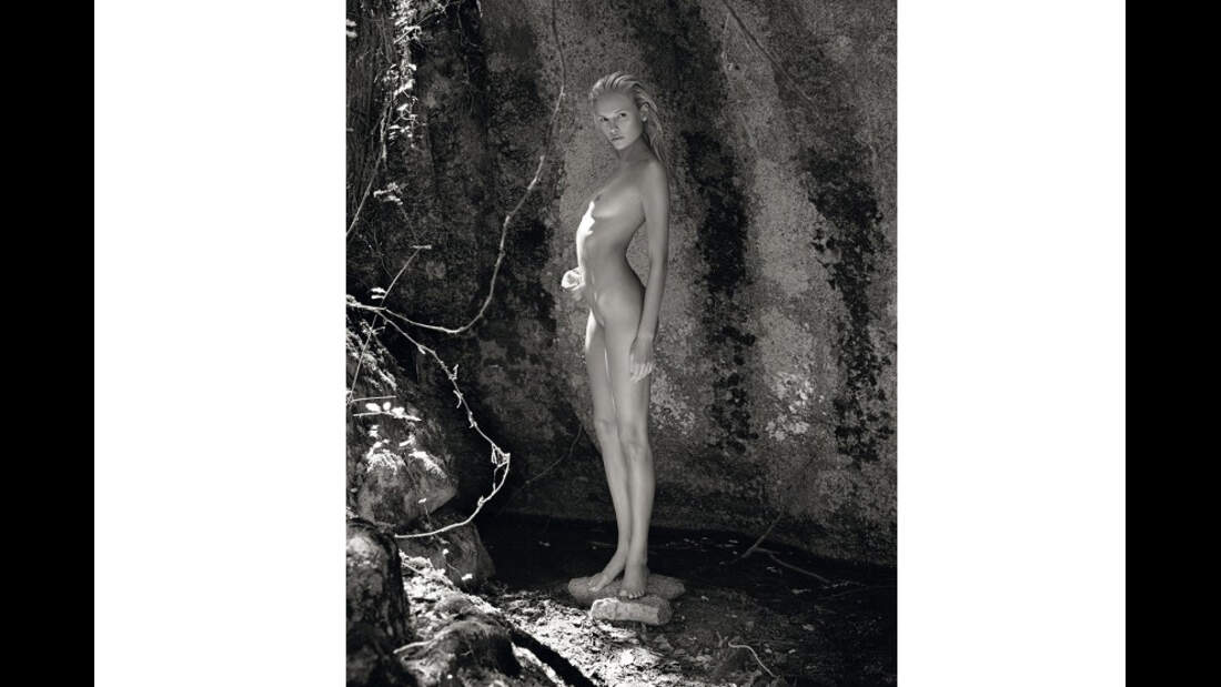 OD-Pirelli-Kalender-2012-Korsika-4 (jpg)