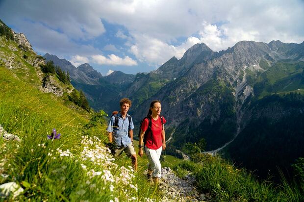 OD Traumtouren weltweit: Maximiliansweg entlang des Alpensaums