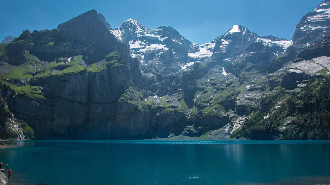 OD-top-10-Alpenseen-oeschinensee-COLOURBOX10022435