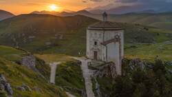 Rocca-Calascio - Abruzzen - Italien