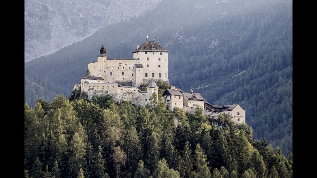 Schloss Tarasp, Schweiz