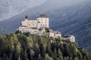 Schloss Tarasp, Schweiz