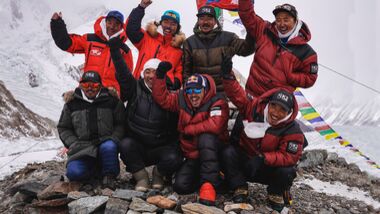 Sherpa-Team schafft erste Winterbesteigung K2