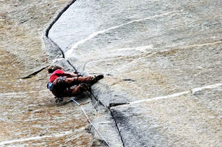 Trad-Klettern, clean climbing in der Schweiz
