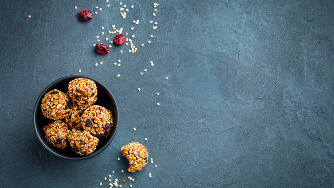 Selbstgemachte-Snacks-Diese-kleinen-Snacks-liefern-viel-Energie