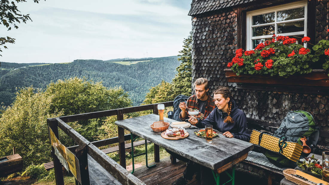 Genusstouren-in-Deutschland-Auf-diesen-Wanderungen-lohnt-sich-die-Einkehr