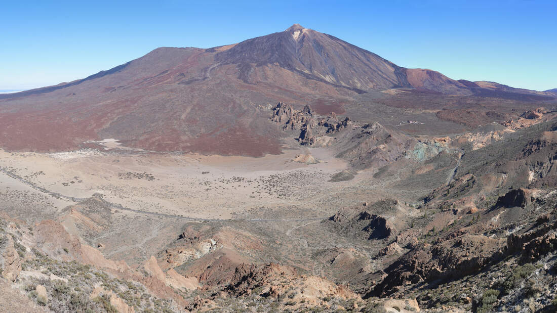 Die-h-chsten-Berge-der-Welt-Pico-del-Teide-Der-Inselvulkan-Spaniens