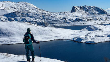 Praktische Outdoor-Ausrüstung für Wintertouren im Norden