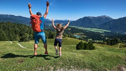 od-2019-bayern-family-alpenwelt-karwendel-Familienwanderung_am_Kranzberg (jpg)