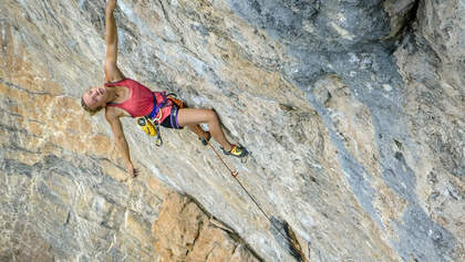 Solveig Korherr klettert La Cabane au Canada (9a)