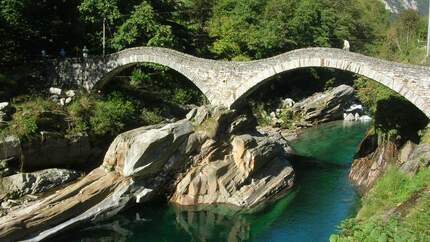 OD 0811 Basislager reise fluss verzasca