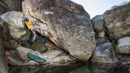 Bouldern in Brione, Tessin