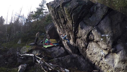 kl-bouldern-schneeberg-sneznik-martin-jungling-svajc-8b-foto-ondrej-benes (jpg)