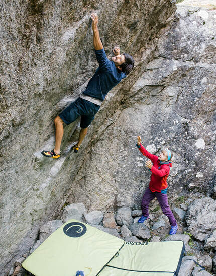 Bouldern mit Crashpad