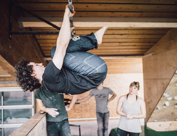 kl-boulder-training-calisthenics-bauch-aufzug_41_9181 (jpg)