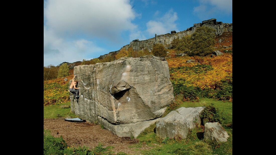 kl-bouldern-england-boulder-britain-peak-district-curbar (jpg)