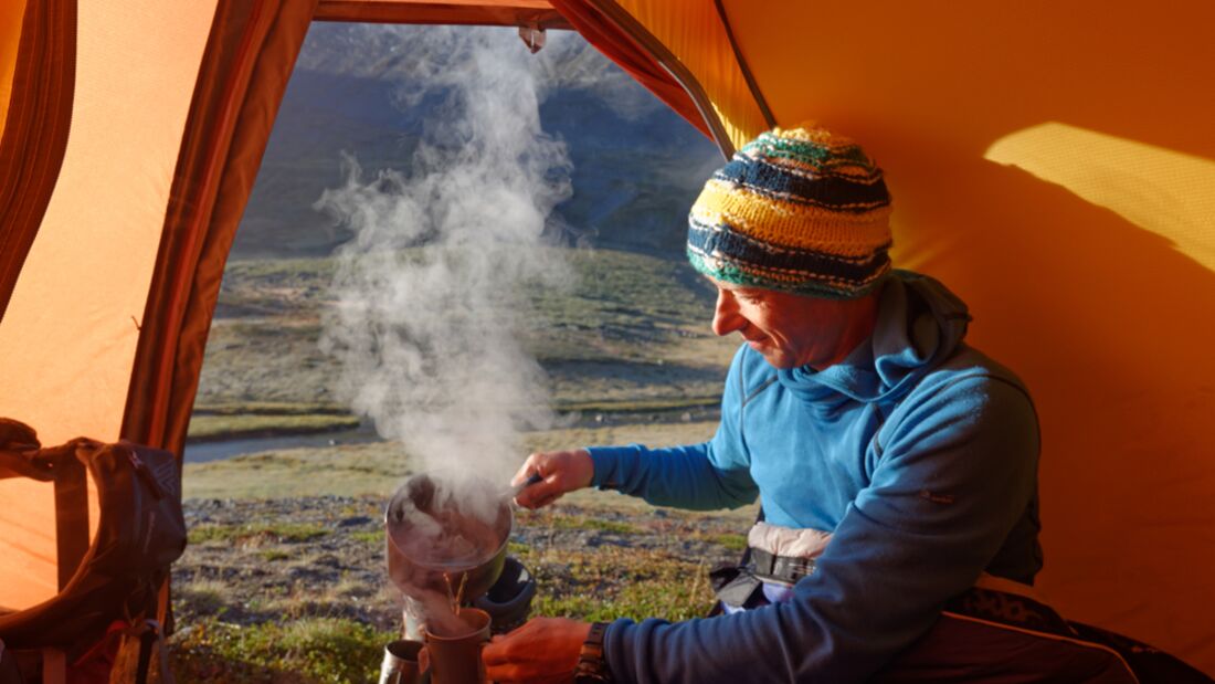 od-0815-trekkingrucksack-test-teaserbild Sarek Zelt Zelten Kocher Kochen Wasser Boris