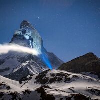outdoor berg corona matterhorn beleuchtung unterstützung 